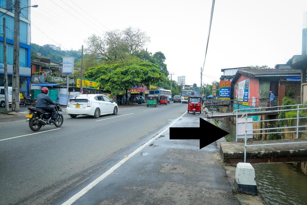 Nisansala Homestay Kandy Deiyannewela Екстер'єр фото