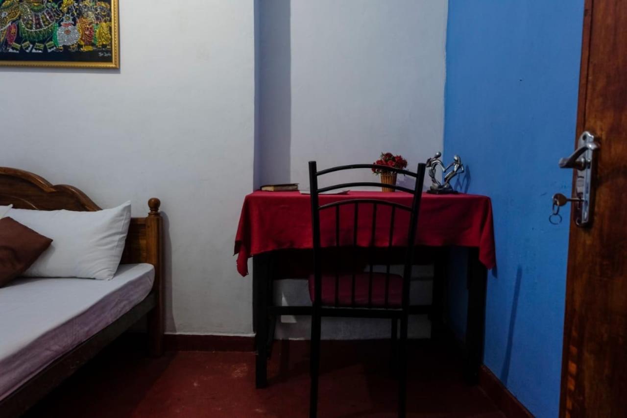Nisansala Homestay Kandy Deiyannewela Екстер'єр фото