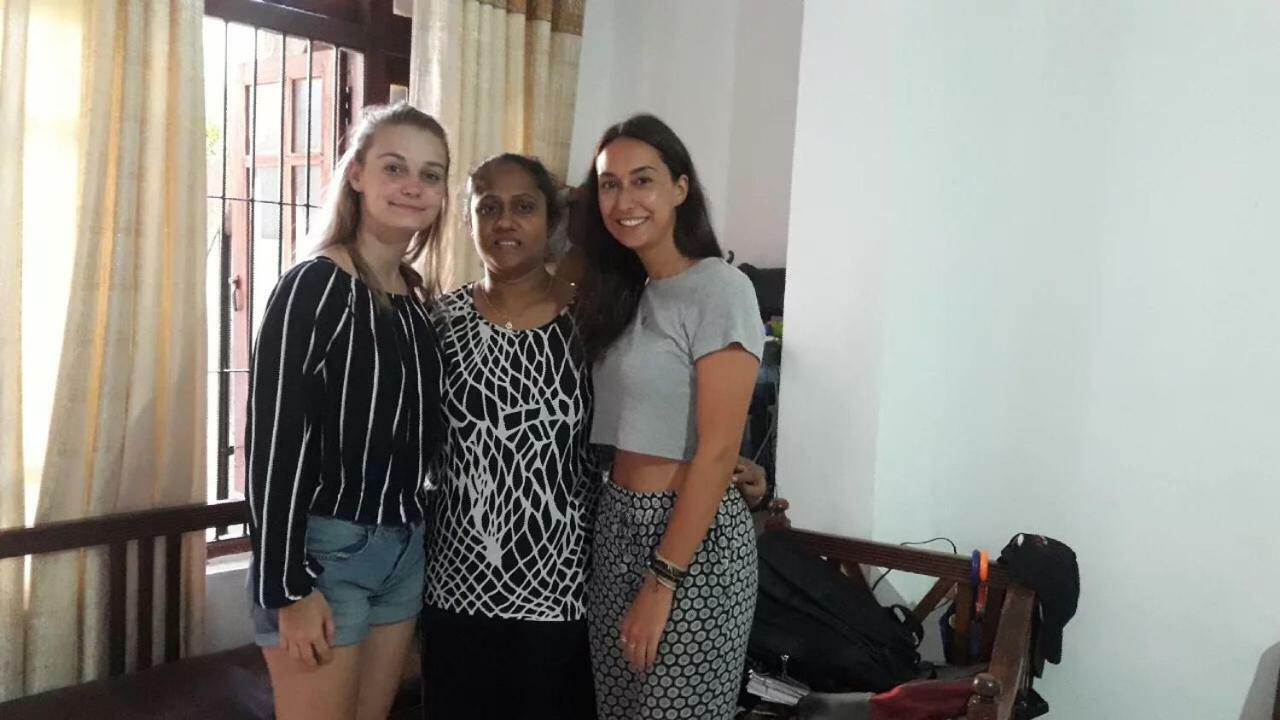 Nisansala Homestay Kandy Deiyannewela Екстер'єр фото